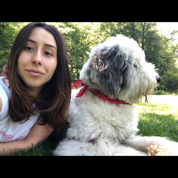 Meet your Posher, Cecilia - Picture 1 of 1